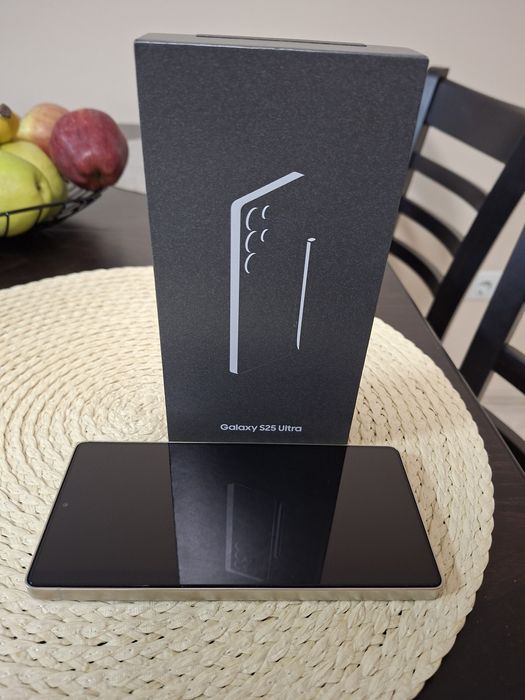 Samsung galaxy S25 Ultra titanium