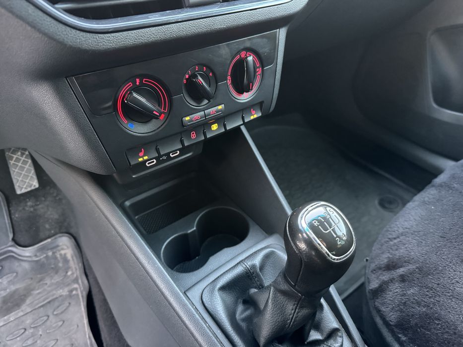 Авто Volkswagen polo