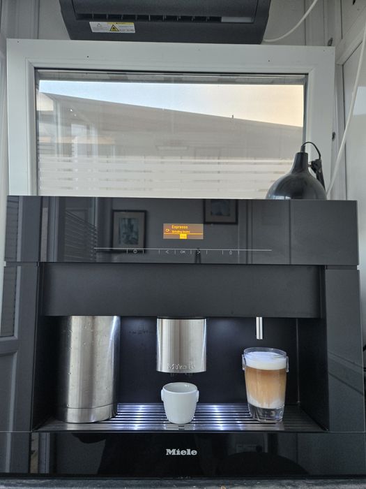 Vand Espresor Miele Incorporabil