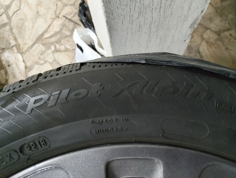 BMW Style 234 с двоен лъч, с гуми Michelin Pilot Alpin 245/50r18
