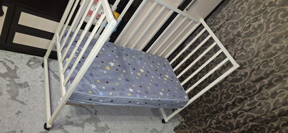 Манеж, детская кровать