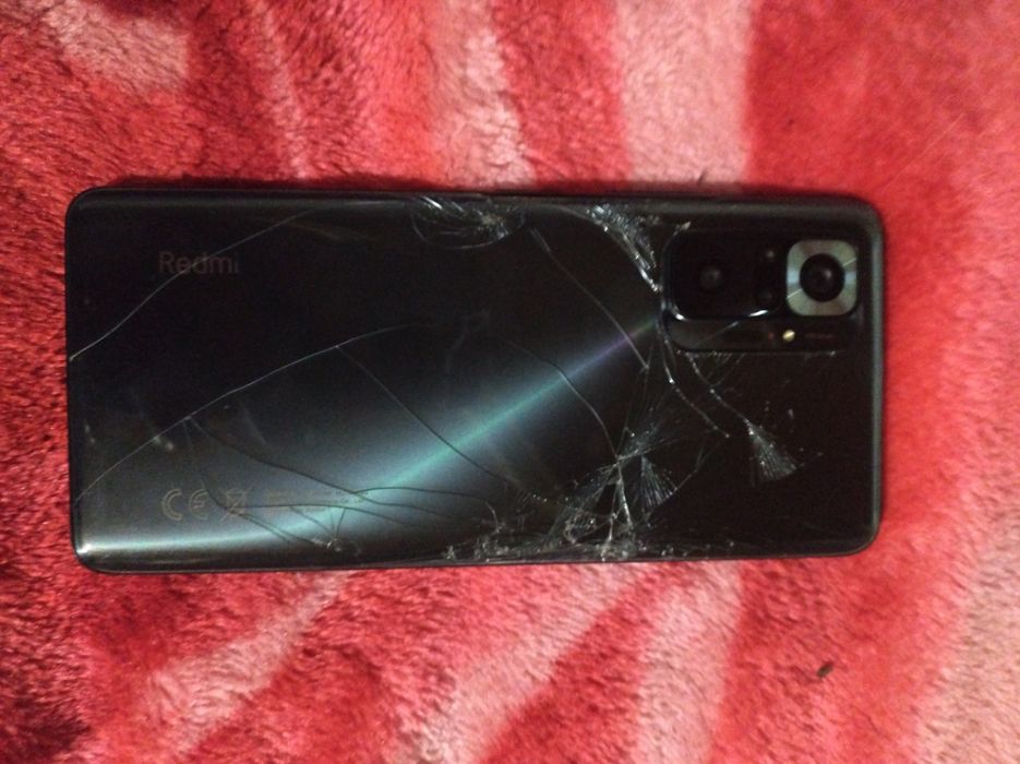 Vând redmi note 10 pro