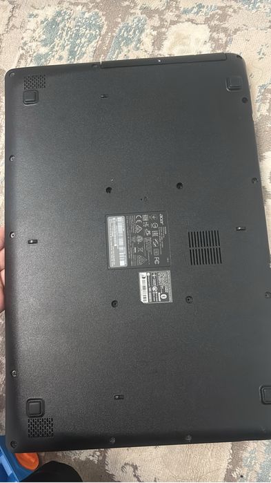 Ноутбук 35 000 теңге сатылады
