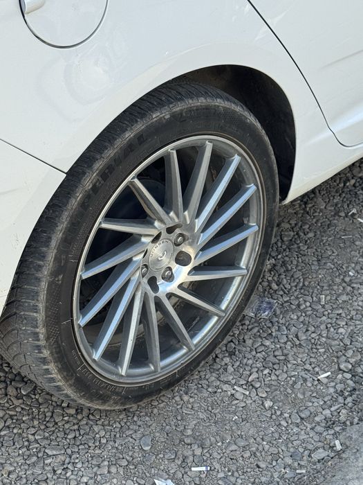 Vossin r18 diska balon