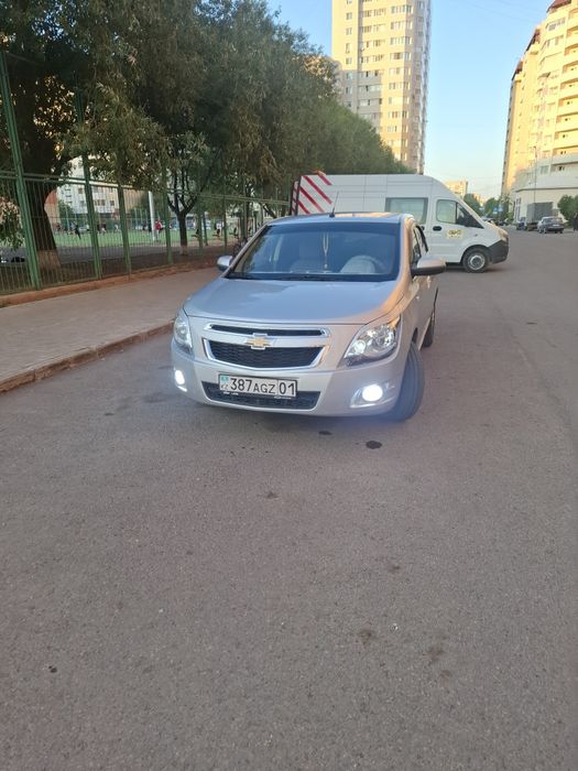 Продам шевролет кобальт