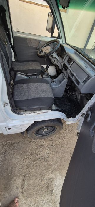 Дамас лабо сотилади