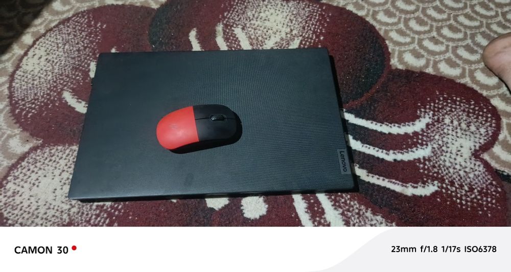 notebook kompyuter sotiladi