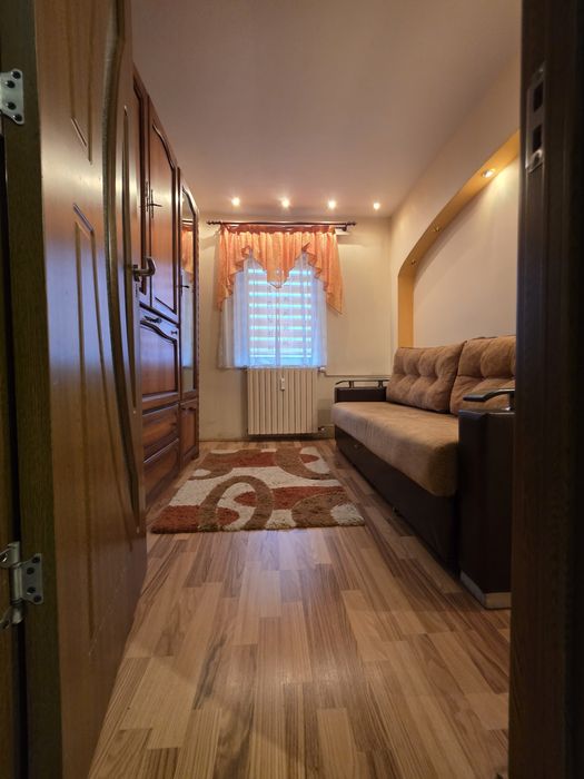 De vanzare apart. 2 cam. decomandat,transf. in 3, etaj 3,2 balcoane, Crihala/Carrefour