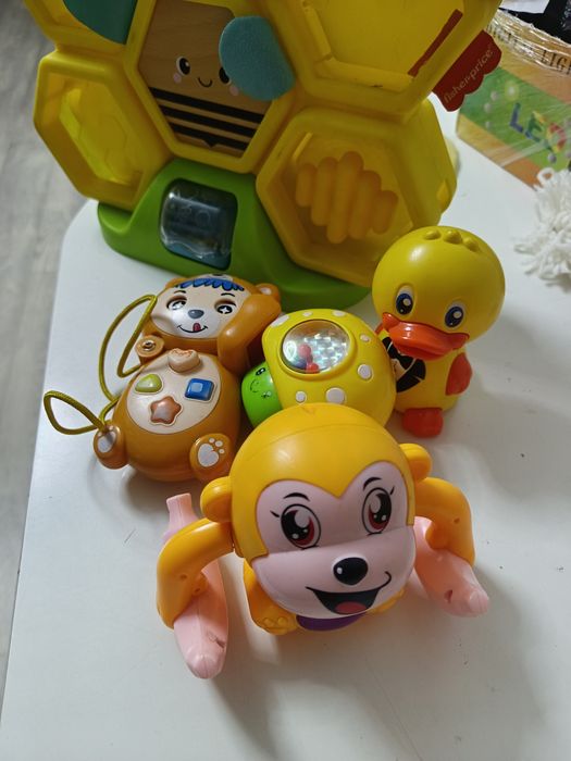 Развивающие игрушки