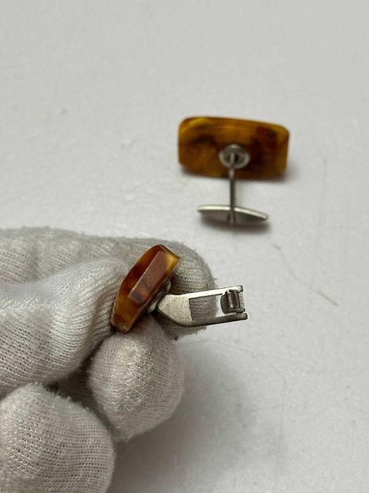 PERECHE BUTONI cu CHIHLIMBAR Baltic - Mari - 3x2 cm - Vintage !