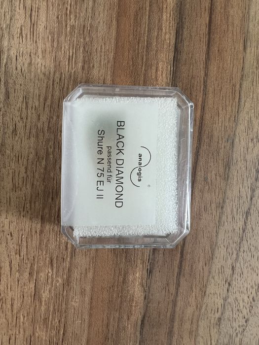 Ac eliptic nude doză Shure M75