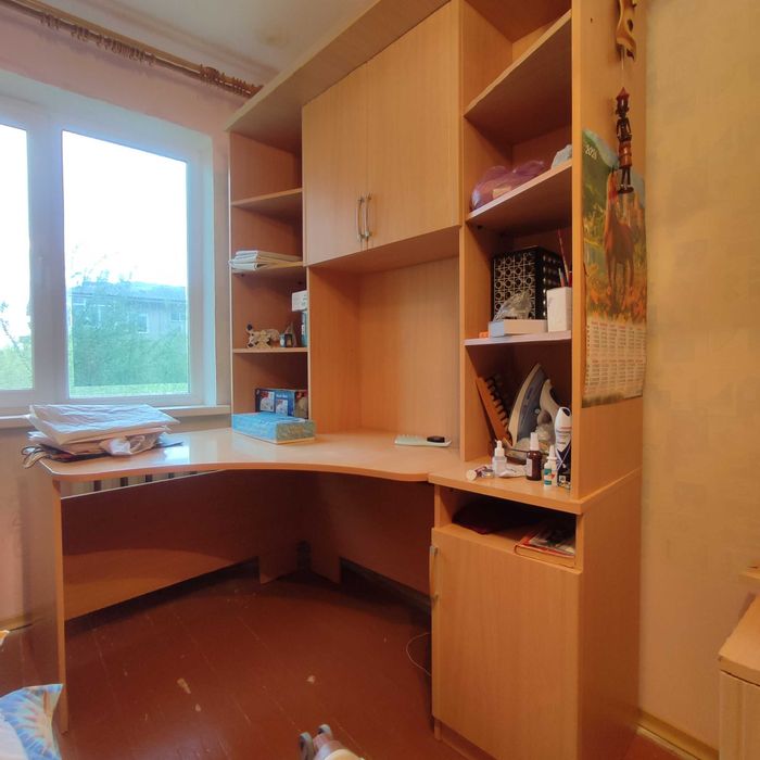 Компьютерный стол стеллаж