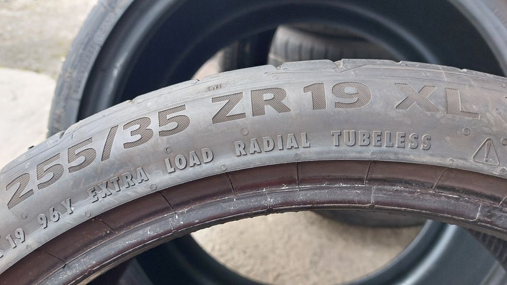 Летни гуми 255/35/19 Continental SportContact7 2 броя