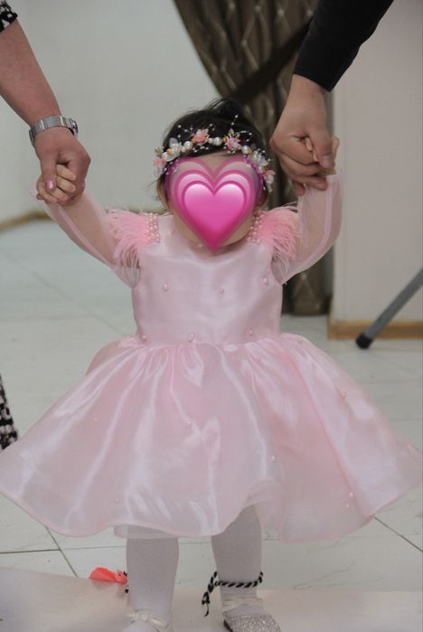 Нарядное платье детское на годик