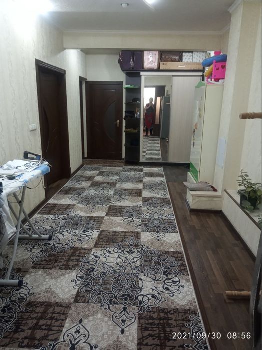 Ибин Сина 3/2/9 с средним ремонтом 80м2 Своя