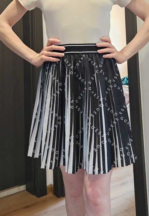 GUESS Оригинална плисирана пола