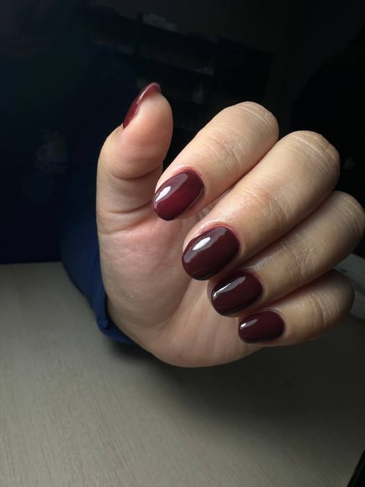 Услуги маникюр/ педикюр