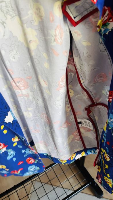 Сако лятно Love moschino размер 38