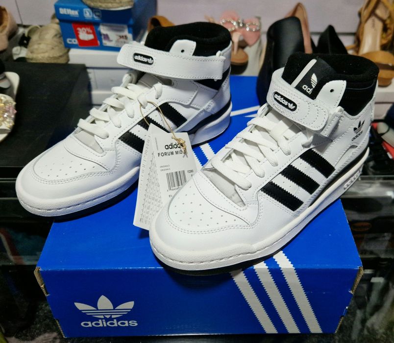 Adidas forum mid J numărul 36 și 38