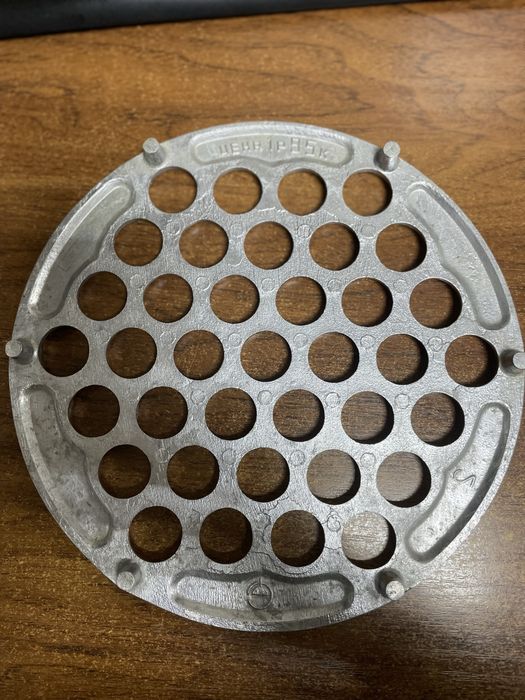 Продам стол