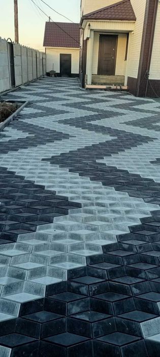 Брусчатка высокого качества.