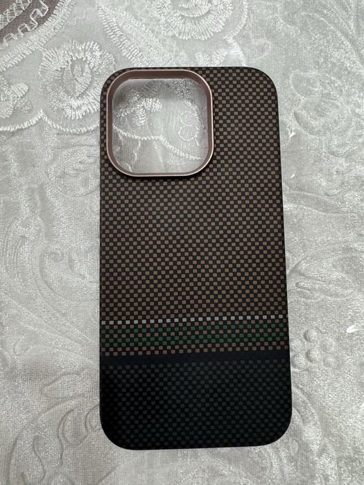 Чехлы для 15 про