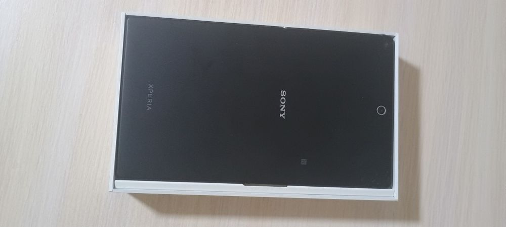 Sony Xperia Z3 Tablet Compact — Android 11 (LineageOS)