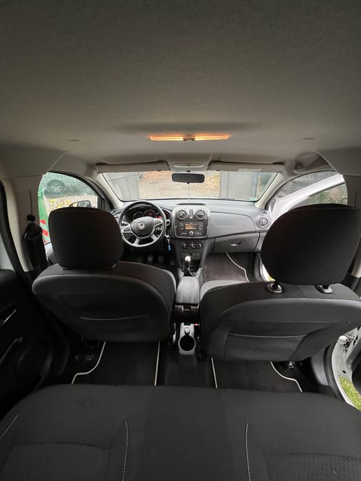 Dacia Logan MCV. Are numere rosii scoase