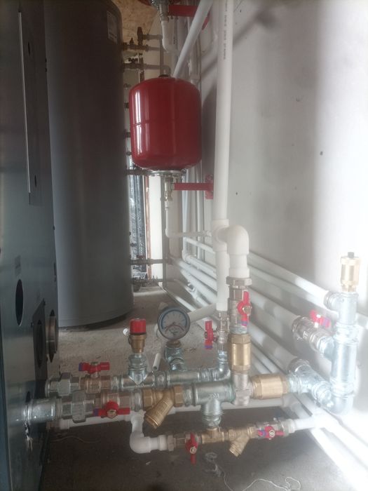 Instalator Încălzire, apă