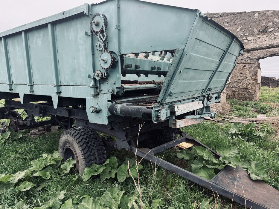 Кормораздатчик на ферму