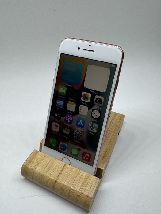 Apple iPhone 8 Gold Neverlocked ca nou