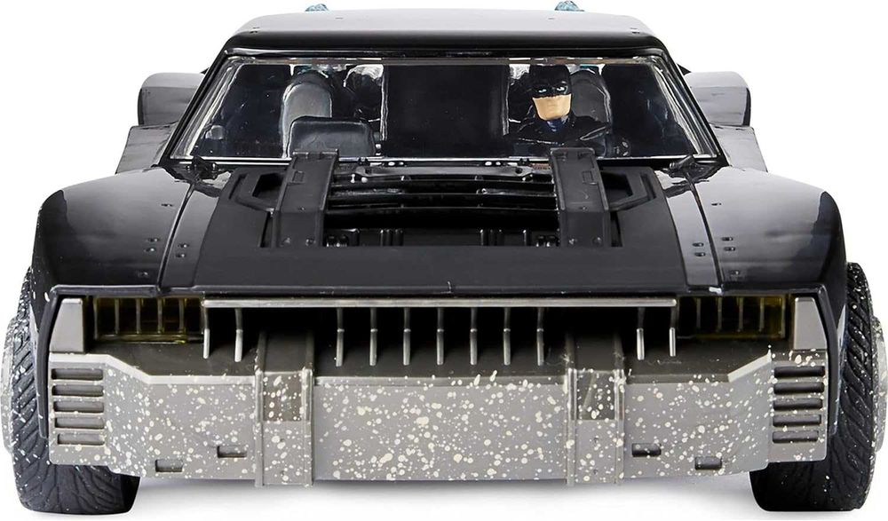 BATMAN Батмобил Кола със звук и светлина 3 фигури Батман и аксесоари