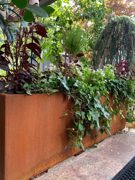 Jardiniere, ghivece si produse la comanda din otel CORTEN
