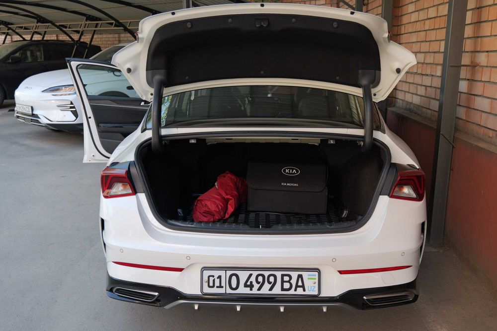 Kia K5 2021 toza