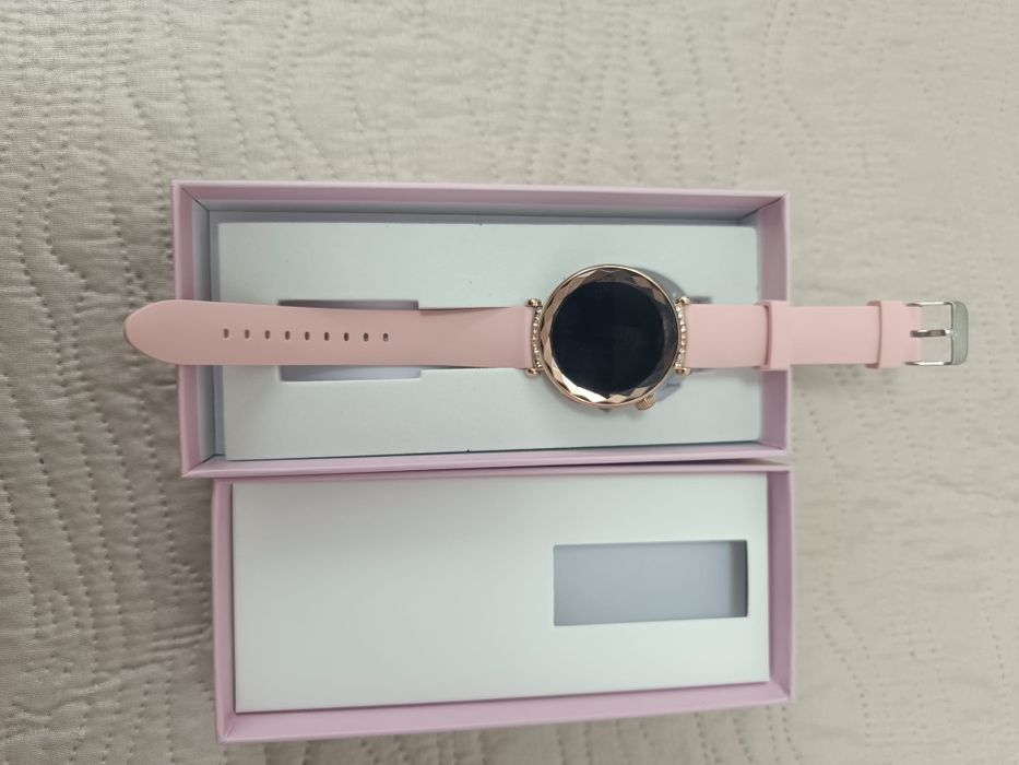 Smartwatch Premium cu ecran AMOLED