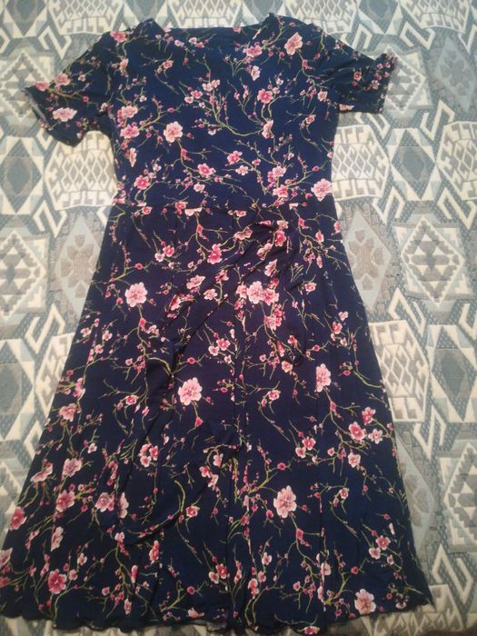 Платье  женское.