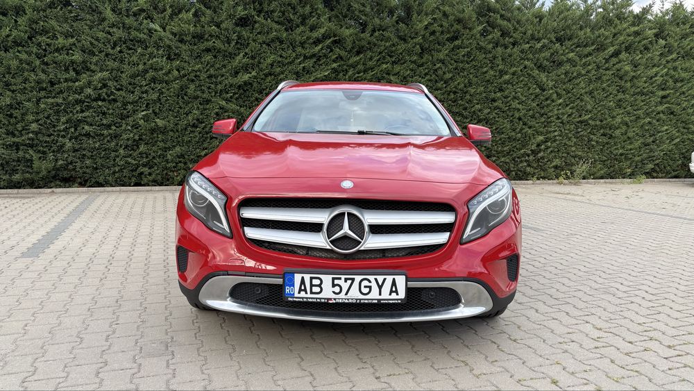 MERCEDES-BENZ GLA 2017