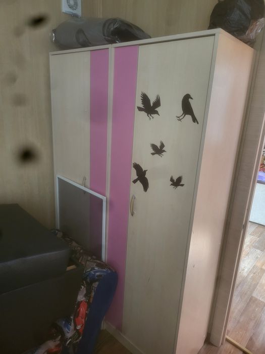 Продам мебель диван, шкаф стол