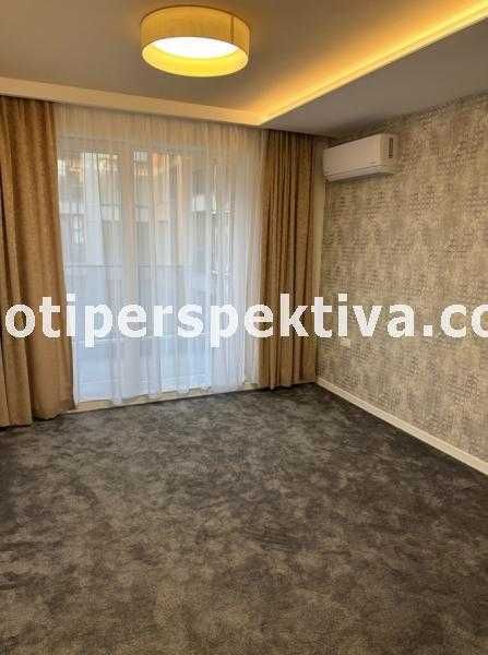 Продава се Тристаен апартамент в Пловдив, Остромила - 96 кв.м за 1190 €/кв.м - Снимка #7