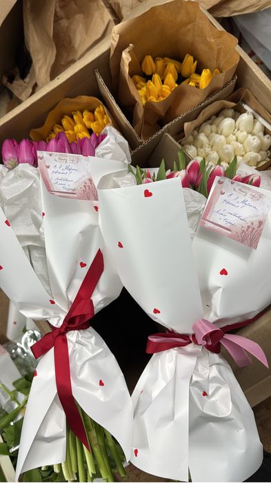 Тюльпаны на 8 марта