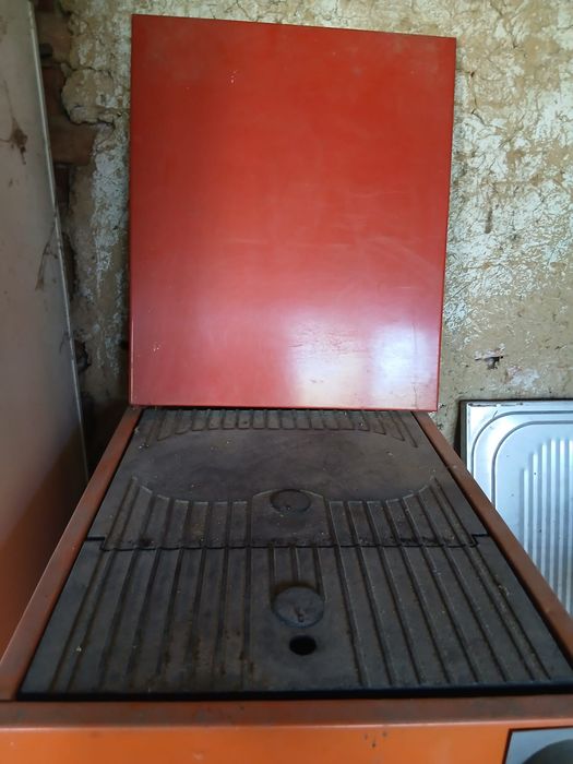 Котел DAKON URS 29 - 29 kW, оригинални части Предлагам за продажба котел DAKON