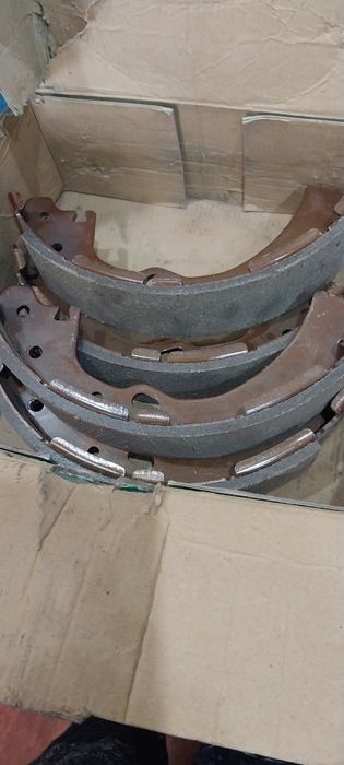 Колодка задний Нисан урван