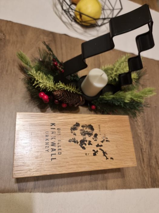 Дървена кутия от уиски Highland park 25 years