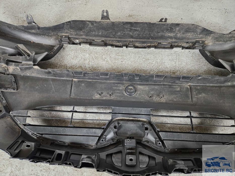 Предна броня TOYOTA YARIS IV Тойота Ярис 4 2020- 2024