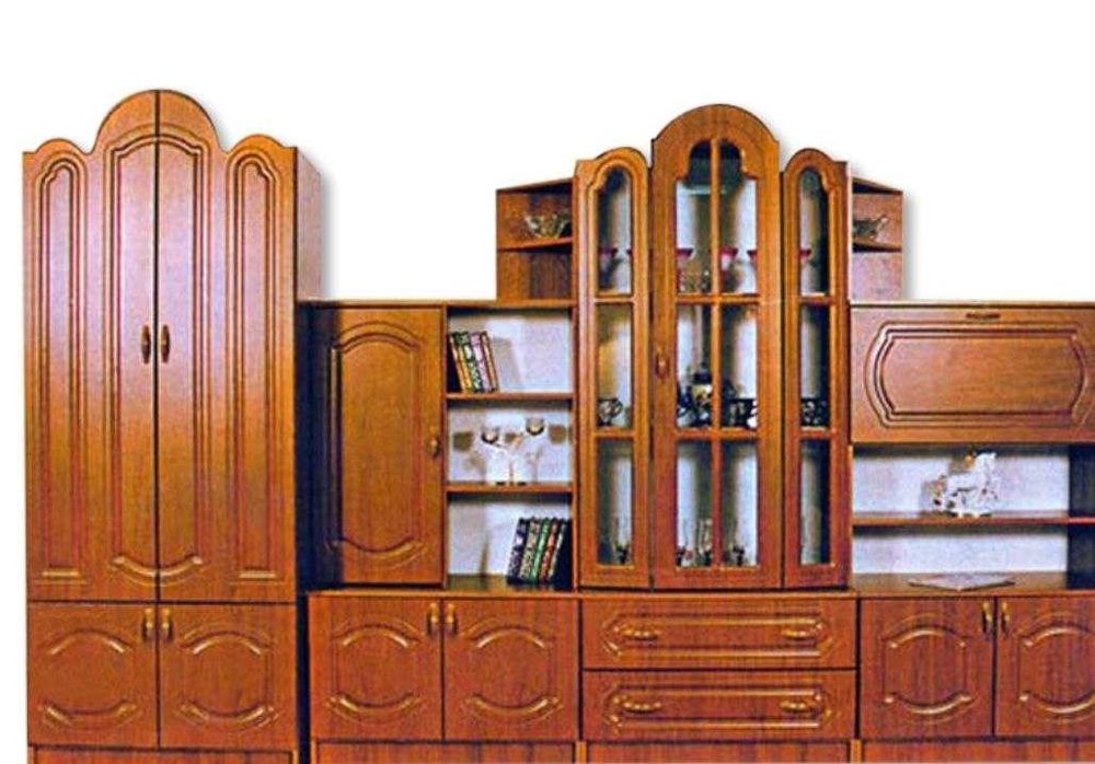 Горка для гостиной