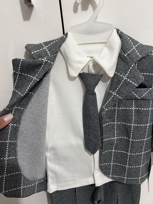 Продам костюм детский