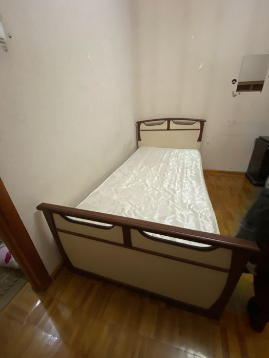 Продаются  двери б/у