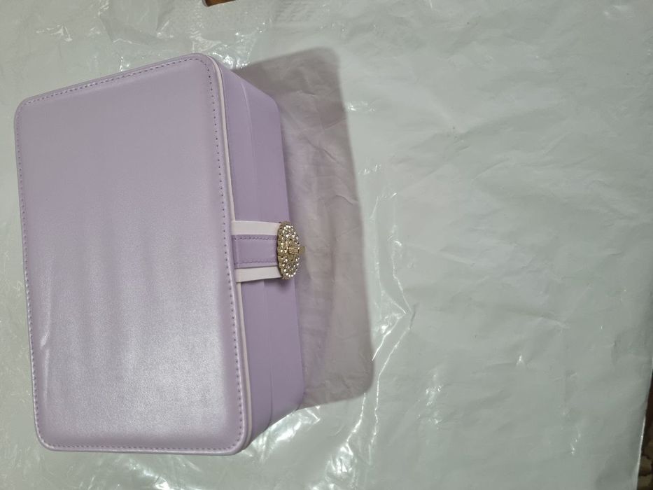 Shkatulka taqinchoqlar uchun