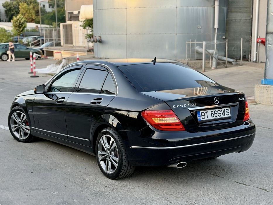 MERCEDES-BENZ C-Class 2013 — imagine 3