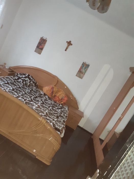 Vand casa mare parter +etaj